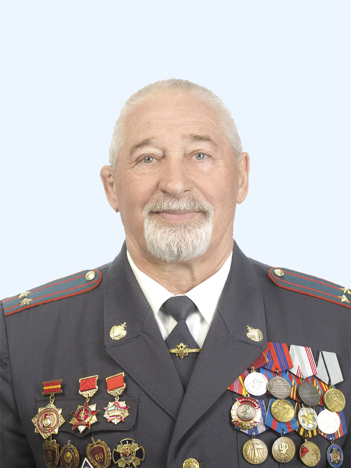 Махин Анатолий Дмитриевич